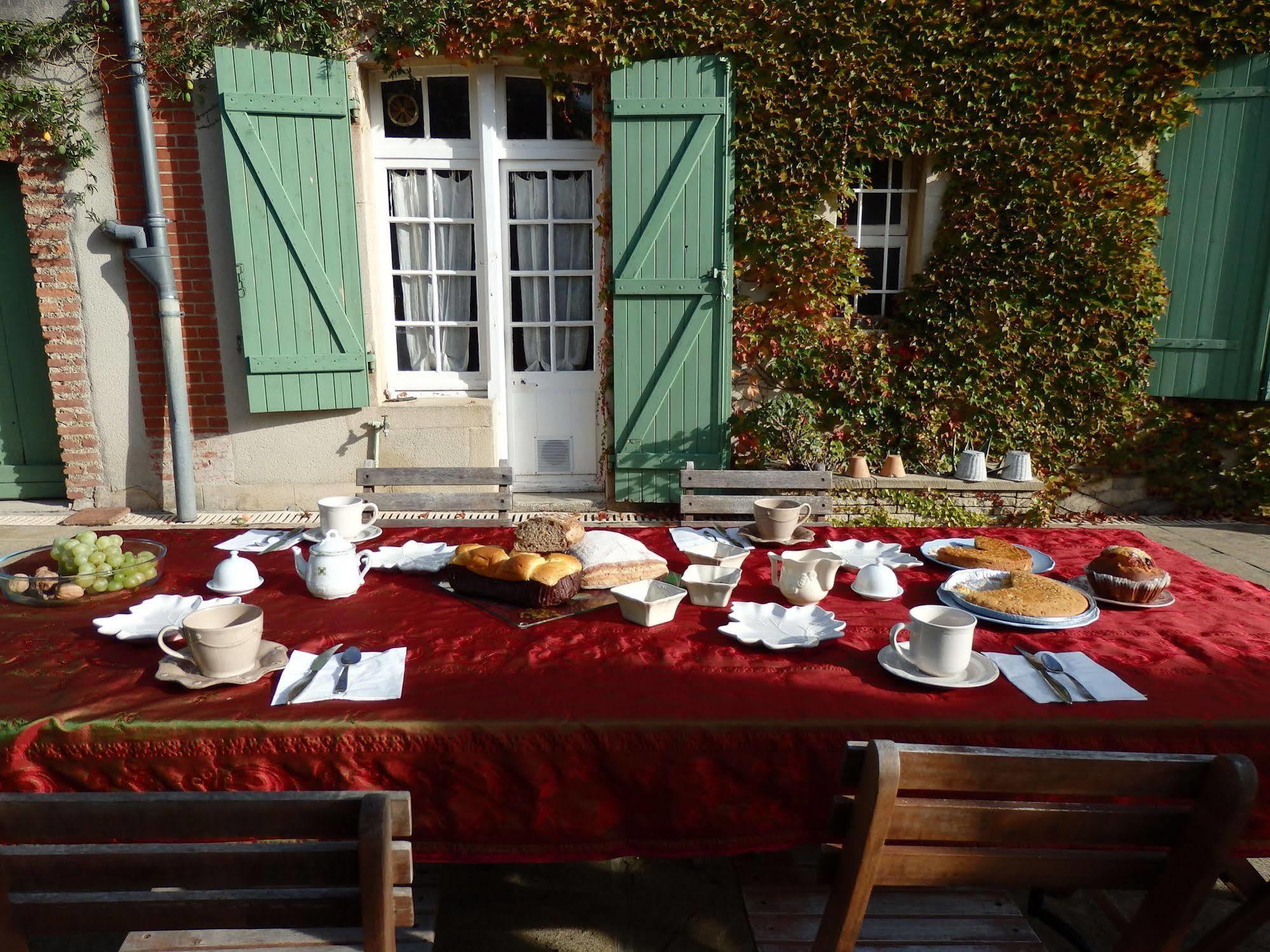 Chambres D'Hotes Le Mas Aire-sur-lʼAdour Exterior foto
